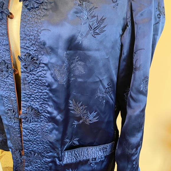 Reversible Chinese Brocade Jacket Vintage Fitted 6 to 8 Burgundy and blue Satin - Picture 5 of 5